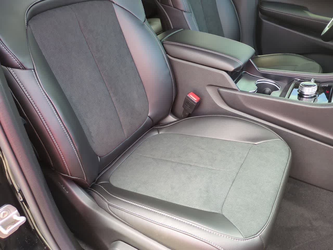 Jeep Grand Cherokee 2026 GRAND CHEROKEE LAREDO ALTITUDE 4X4