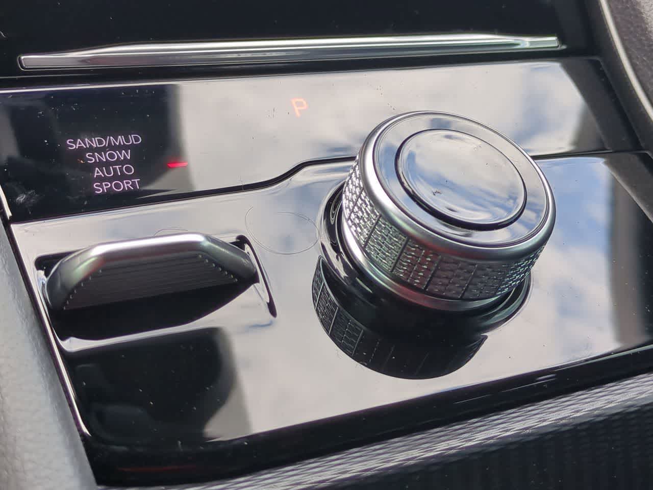 Jeep Grand Cherokee 2026 GRAND CHEROKEE LAREDO ALTITUDE 4X4