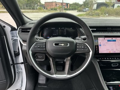Jeep Grand Cherokee 2027 GRAND CHEROKEE LAREDO ALTITUDE 4X4