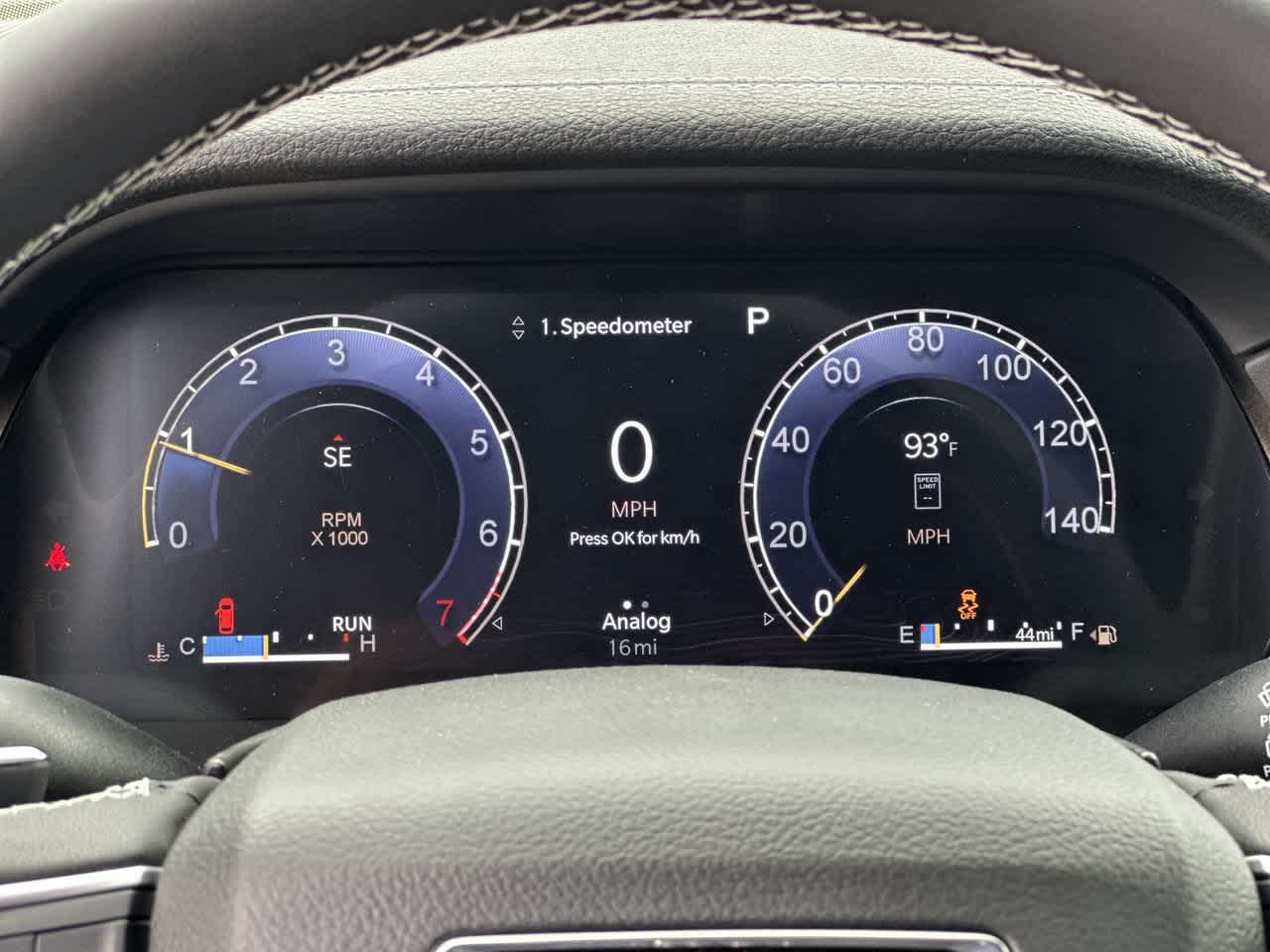 Jeep Grand Cherokee 2027 GRAND CHEROKEE LAREDO ALTITUDE 4X4