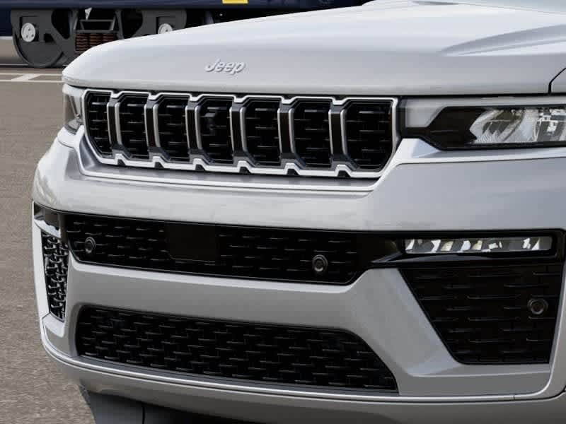 Jeep Grand Cherokee 2026 GRAND CHEROKEE SUMMIT 4X4