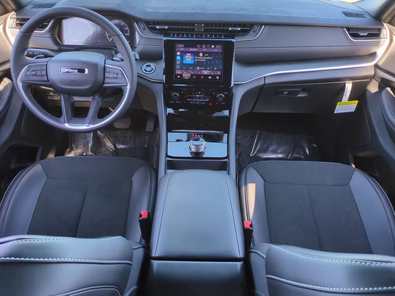 2025 Jeep Grand Cherokee GRAND CHEROKEE L ALTITUDE X 4X2