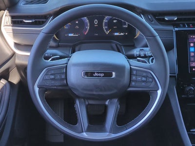 2025 Jeep Grand Cherokee GRAND CHEROKEE L LAREDO 4X2