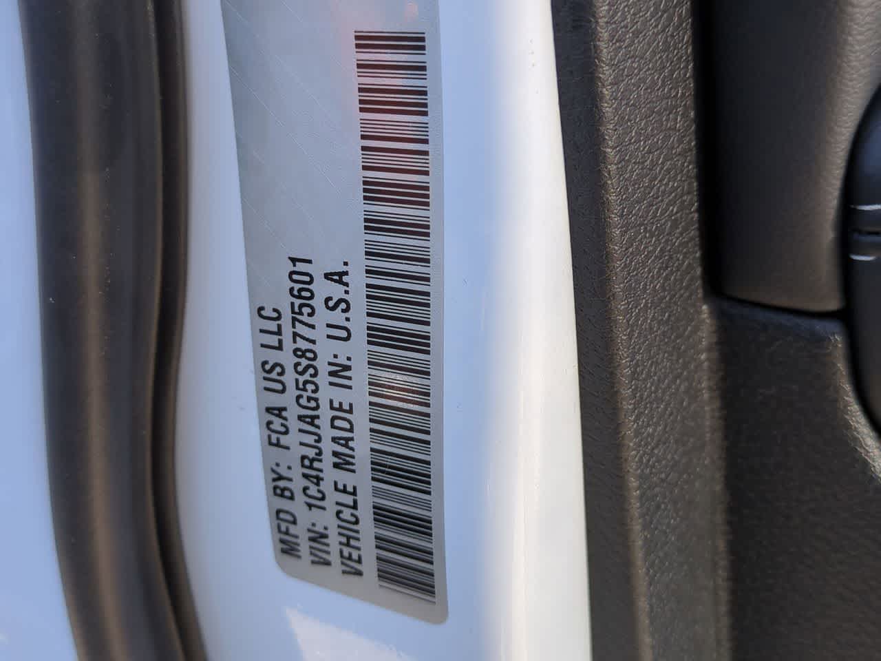 2025 Jeep Grand Cherokee GRAND CHEROKEE L LAREDO 4X2