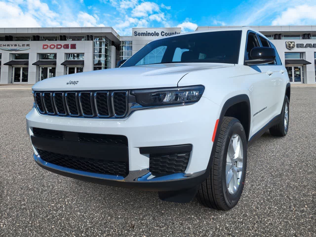 2025 Jeep Grand Cherokee GRAND CHEROKEE L LAREDO 4X2