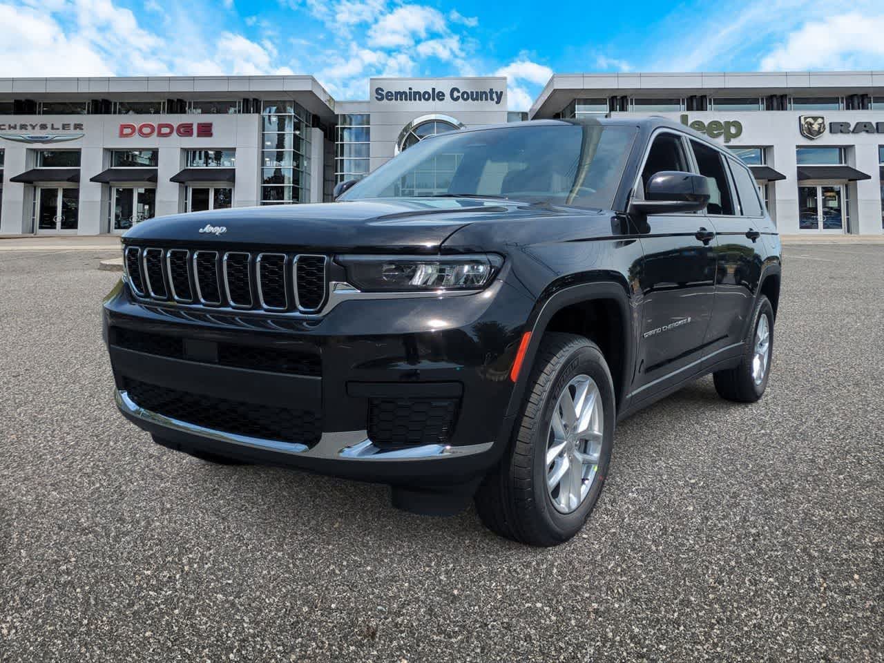 Jeep Grand Cherokee 2026 GRAND CHEROKEE L LAREDO 4X2