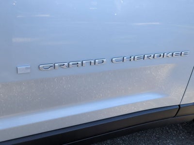 2025 Jeep Grand Cherokee GRAND CHEROKEE L LAREDO 4X2