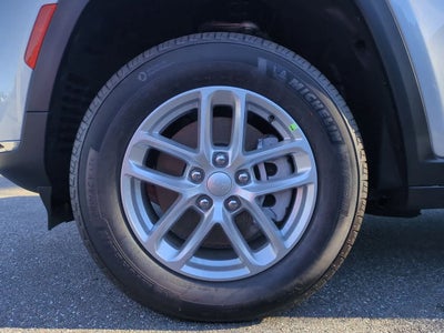 2025 Jeep Grand Cherokee GRAND CHEROKEE L LAREDO 4X2