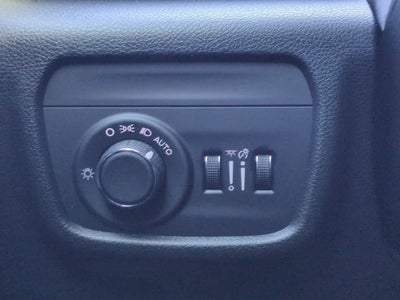 2025 Jeep Grand Cherokee GRAND CHEROKEE L LAREDO 4X2