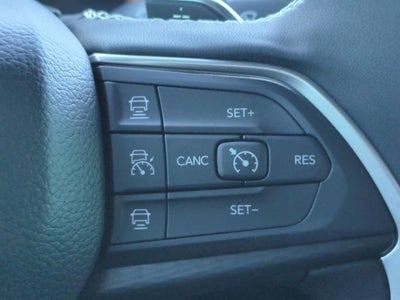 2025 Jeep Grand Cherokee GRAND CHEROKEE L LAREDO 4X2