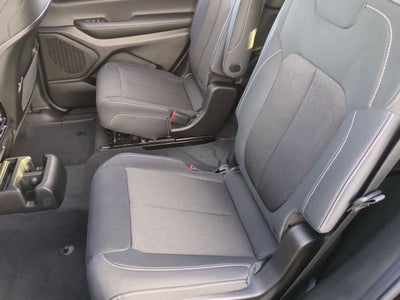 2025 Jeep Grand Cherokee GRAND CHEROKEE L LAREDO 4X2