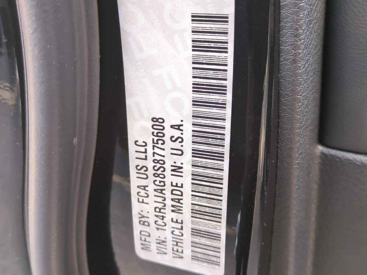 2025 Jeep Grand Cherokee GRAND CHEROKEE L LAREDO 4X2