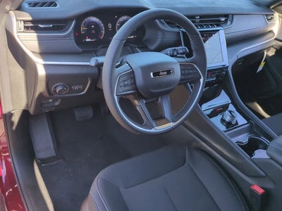 2025 Jeep Grand Cherokee GRAND CHEROKEE L LAREDO 4X2