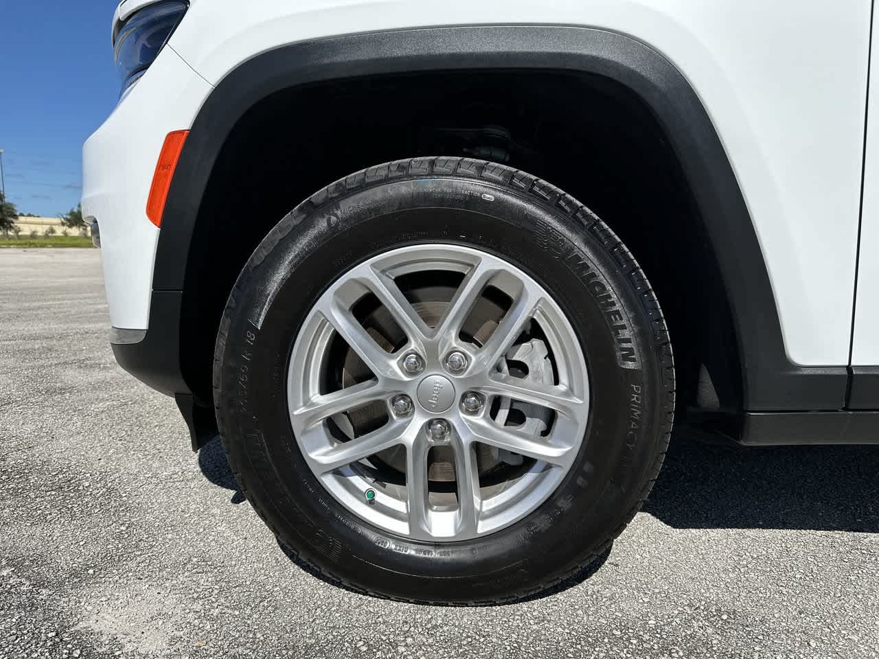 Jeep Grand Cherokee L Laredo 4x4 de 2025