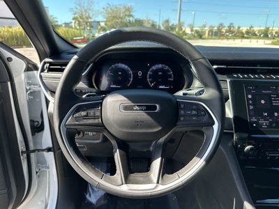 Jeep Grand Cherokee L Laredo 4x4 de 2025