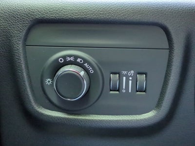 2025 Jeep Grand Cherokee GRAND CHEROKEE L LAREDO X 4X4