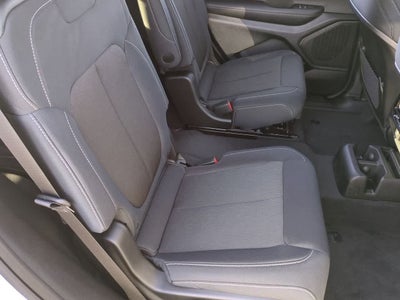 2025 Jeep Grand Cherokee GRAND CHEROKEE L LAREDO X 4X4