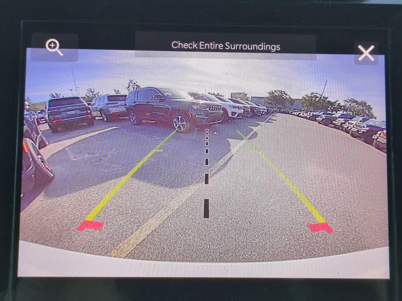 2025 Jeep Grand Cherokee GRAND CHEROKEE L LAREDO X 4X4