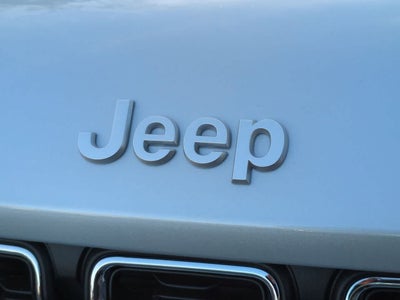 2025 Jeep Grand Cherokee GRAND CHEROKEE L LAREDO X 4X4