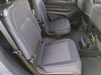 2025 Jeep Grand Cherokee GRAND CHEROKEE L LAREDO X 4X4