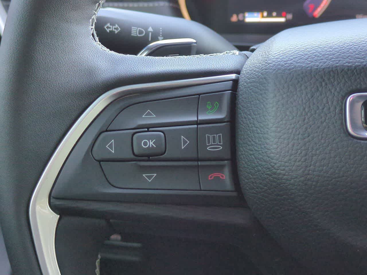 2025 Jeep Grand Cherokee GRAND CHEROKEE L LAREDO X 4X4