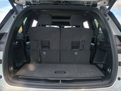 2025 Jeep Grand Cherokee GRAND CHEROKEE L LAREDO X 4X4