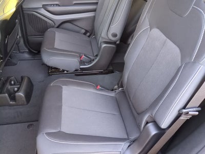 2025 Jeep Grand Cherokee GRAND CHEROKEE L LAREDO X 4X4