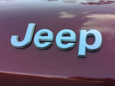 2025 Jeep Grand Cherokee GRAND CHEROKEE L LAREDO X 4X4