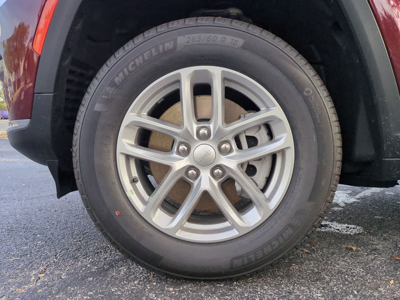 2025 Jeep Grand Cherokee GRAND CHEROKEE L LAREDO X 4X4