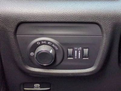 2025 Jeep Grand Cherokee GRAND CHEROKEE L LAREDO X 4X4