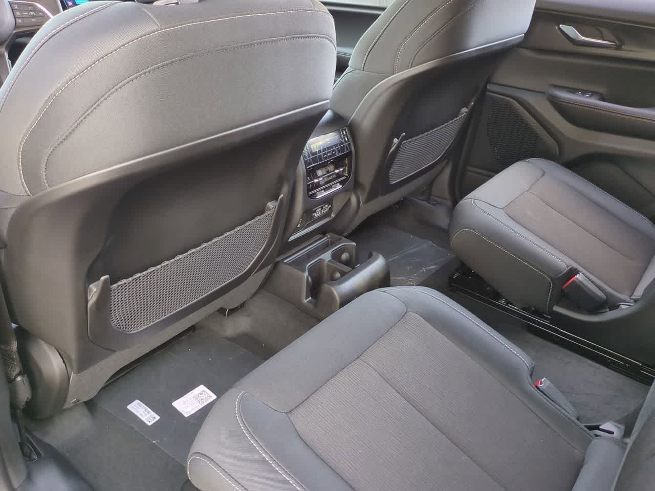 2025 Jeep Grand Cherokee GRAND CHEROKEE L LAREDO X 4X4