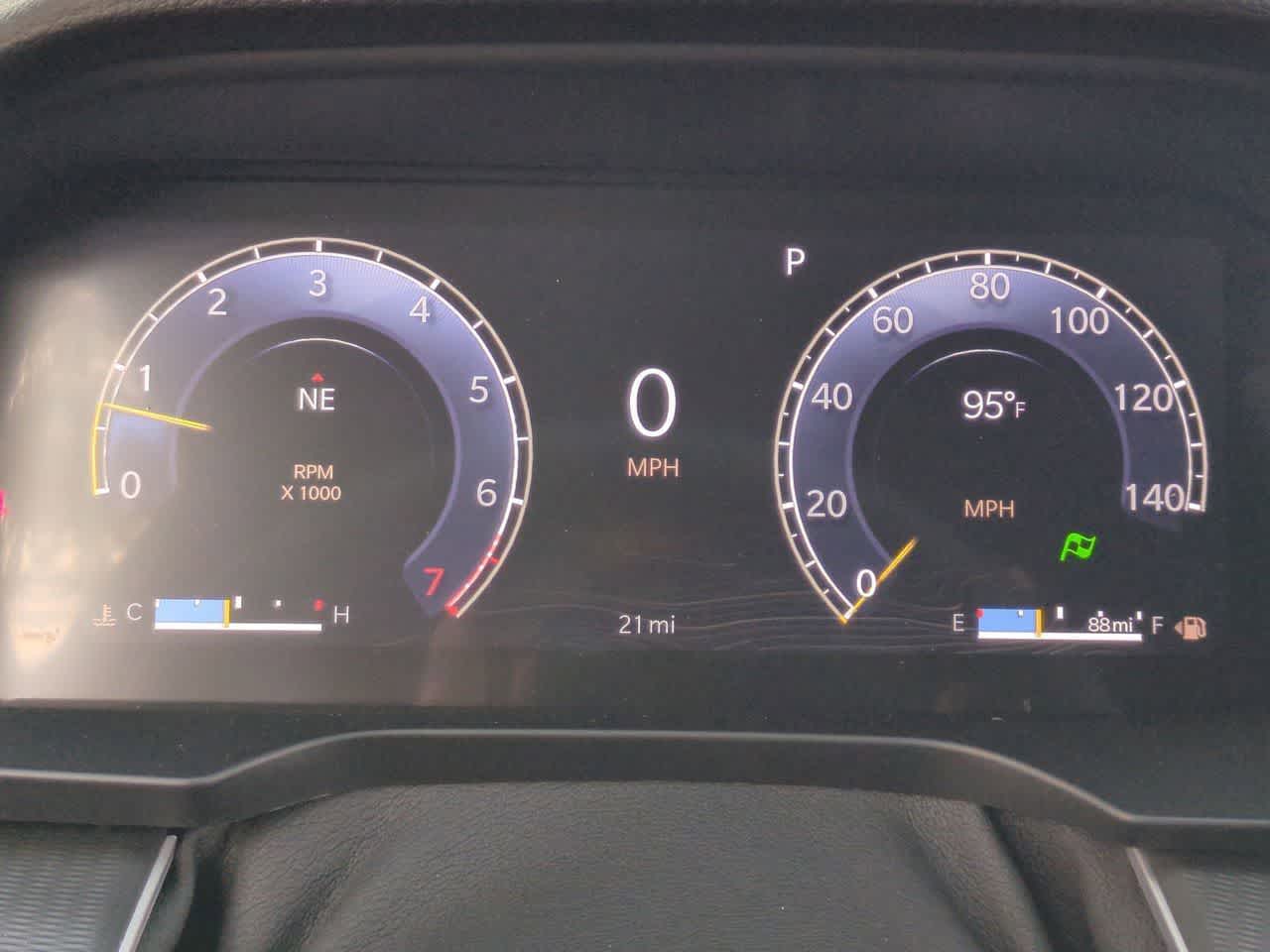 2025 Jeep Grand Cherokee GRAND CHEROKEE L LAREDO X 4X4