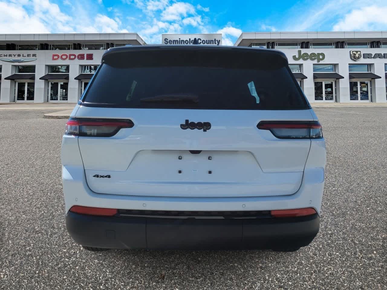 2025 Jeep Grand Cherokee GRAND CHEROKEE L ALTITUDE X 4X4