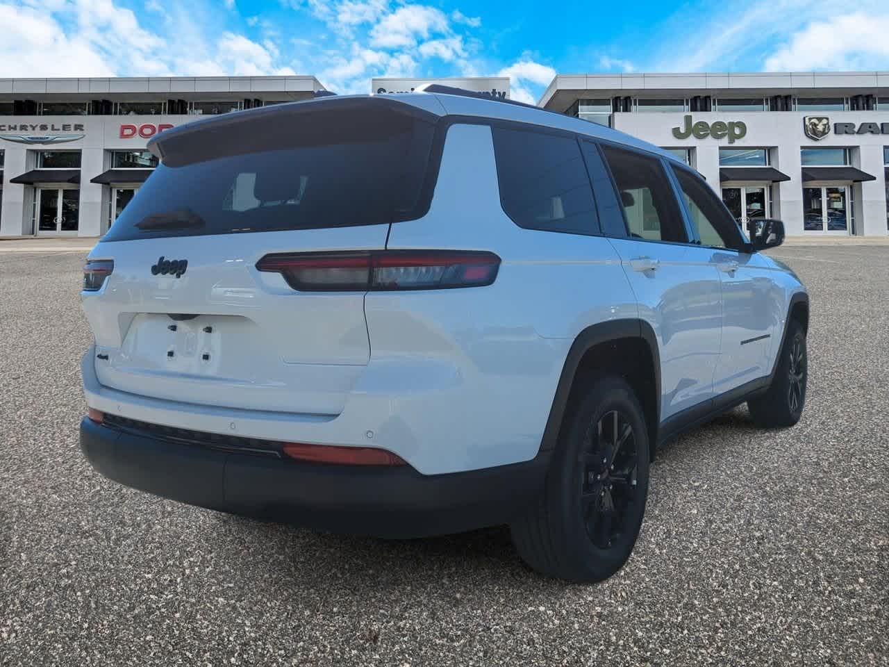 2025 Jeep Grand Cherokee GRAND CHEROKEE L ALTITUDE X 4X4