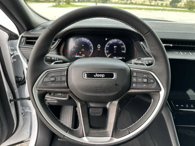 Jeep Grand Cherokee 2027 GRAND CHEROKEE L LAREDO ALTITUDE 4X4