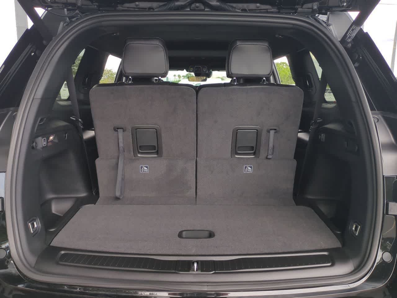 Jeep Grand Cherokee 2026 GRAND CHEROKEE L LAREDO ALTITUDE 4X4