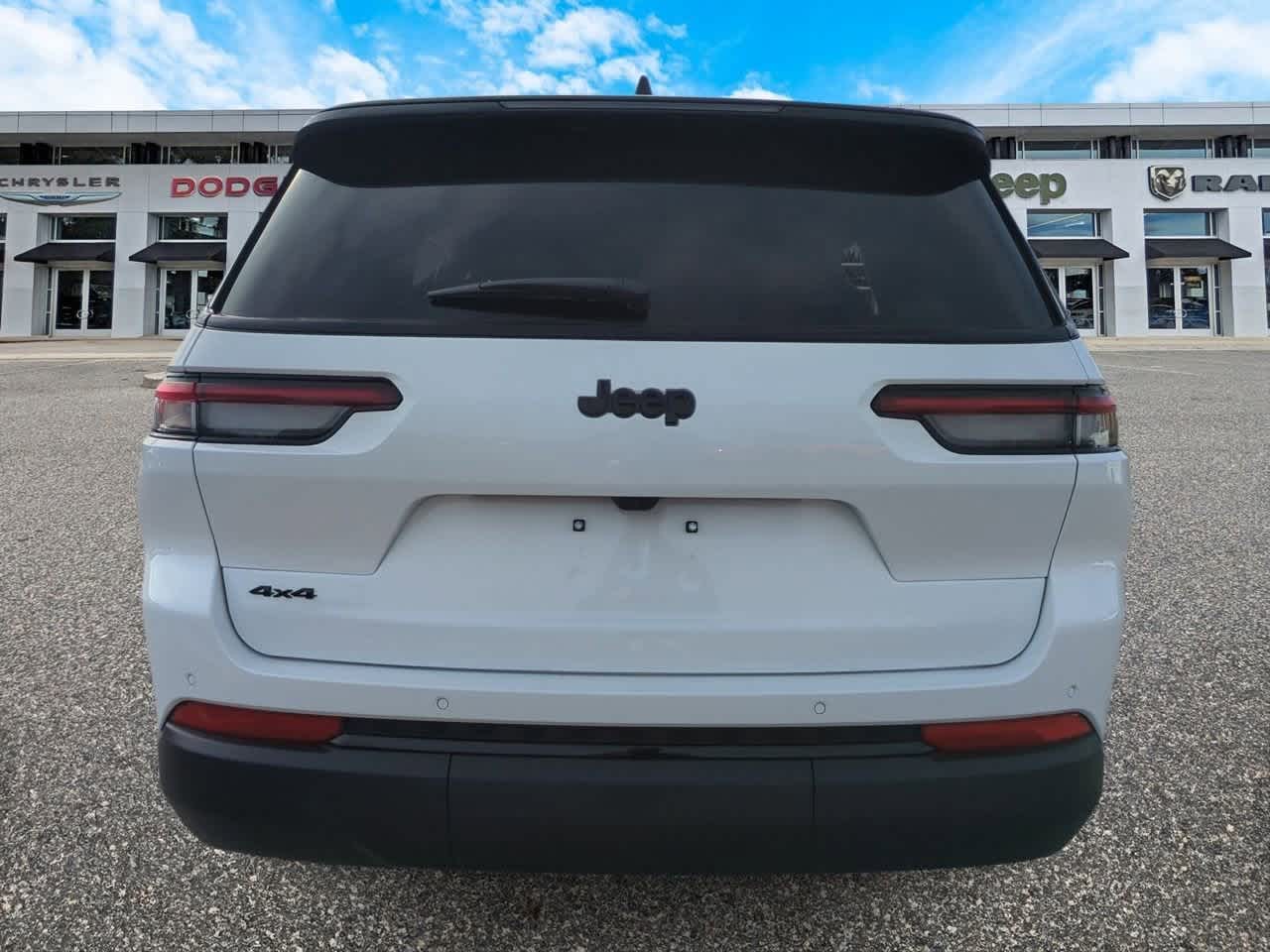 2025 Jeep Grand Cherokee GRAND CHEROKEE L LIMITED 4X4