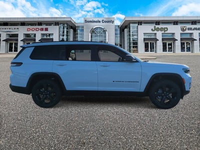 2025 Jeep Grand Cherokee GRAND CHEROKEE L LIMITED 4X4