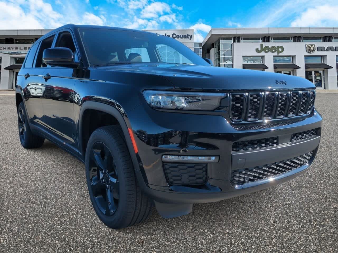 2025 Jeep Grand Cherokee GRAND CHEROKEE L LIMITED 4X4