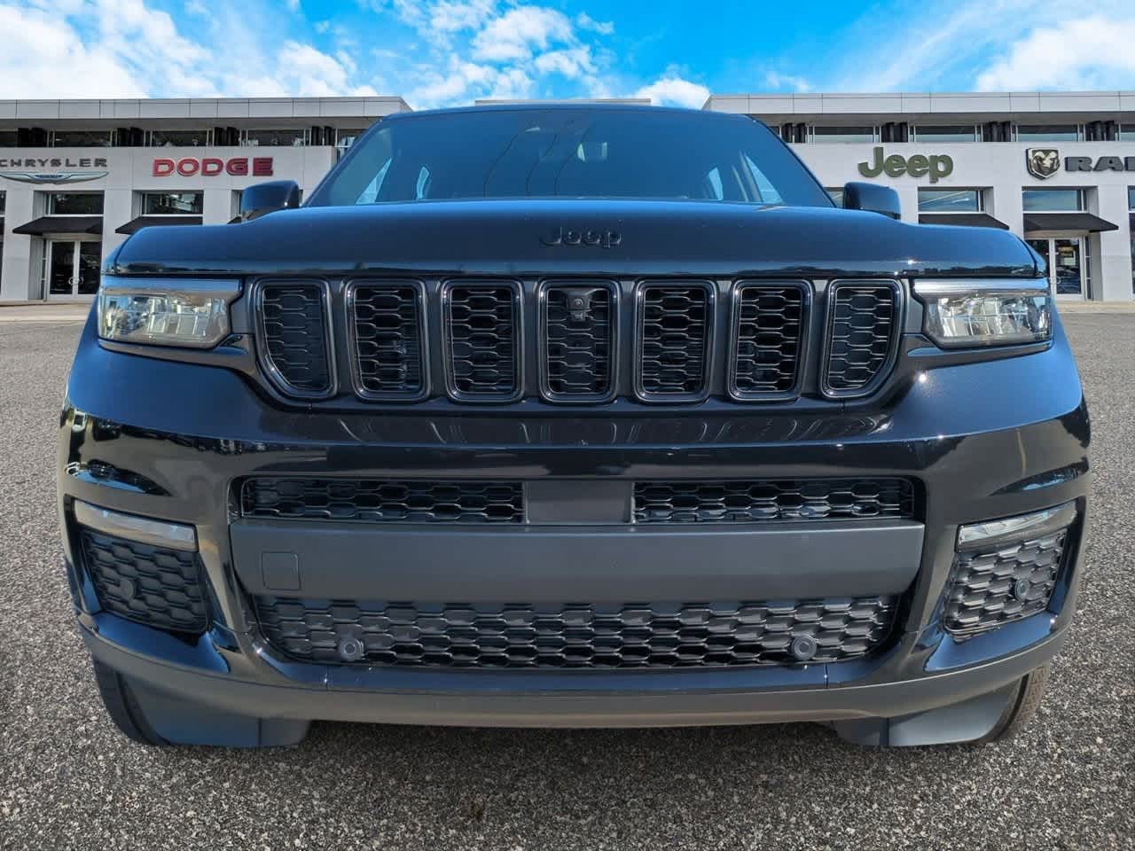 2025 Jeep Grand Cherokee GRAND CHEROKEE L LIMITED 4X4