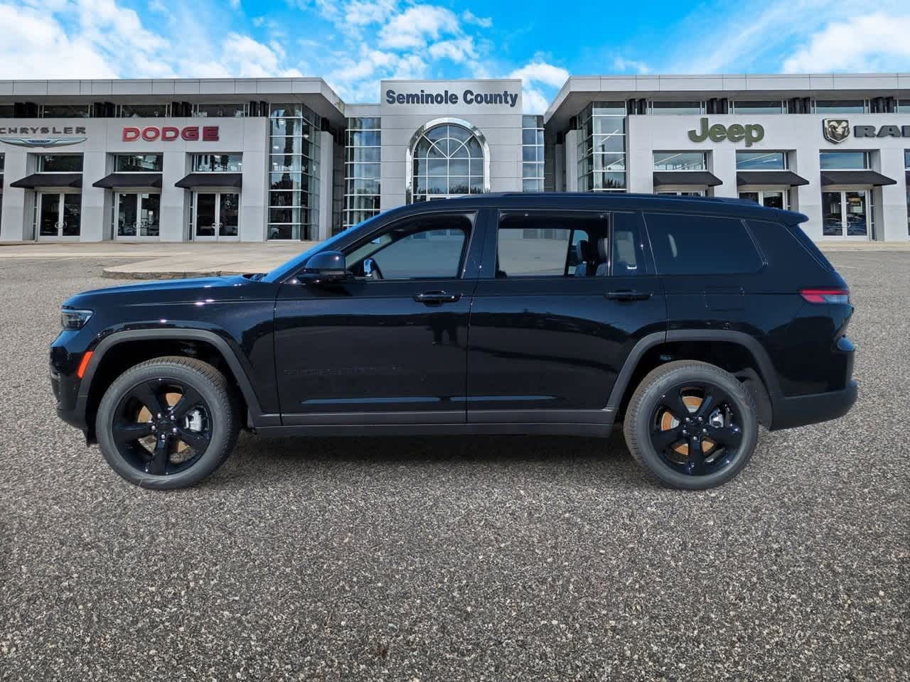 2025 Jeep Grand Cherokee GRAND CHEROKEE L LIMITED 4X4