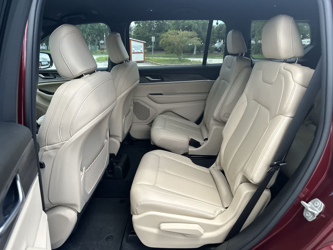 Jeep Grand Cherokee L Limited 4x4 2023