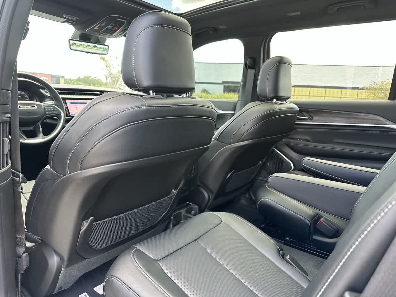 Jeep Grand Cherokee 2027 GRAND CHEROKEE L LIMITED RESERVE 4X4