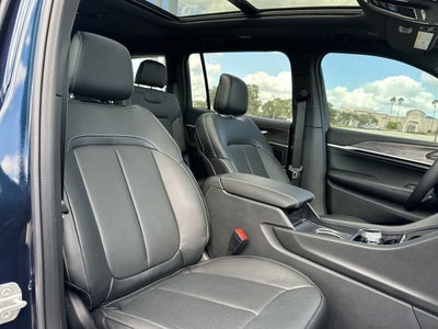 Jeep Grand Cherokee 2027 GRAND CHEROKEE L LIMITED RESERVE 4X4