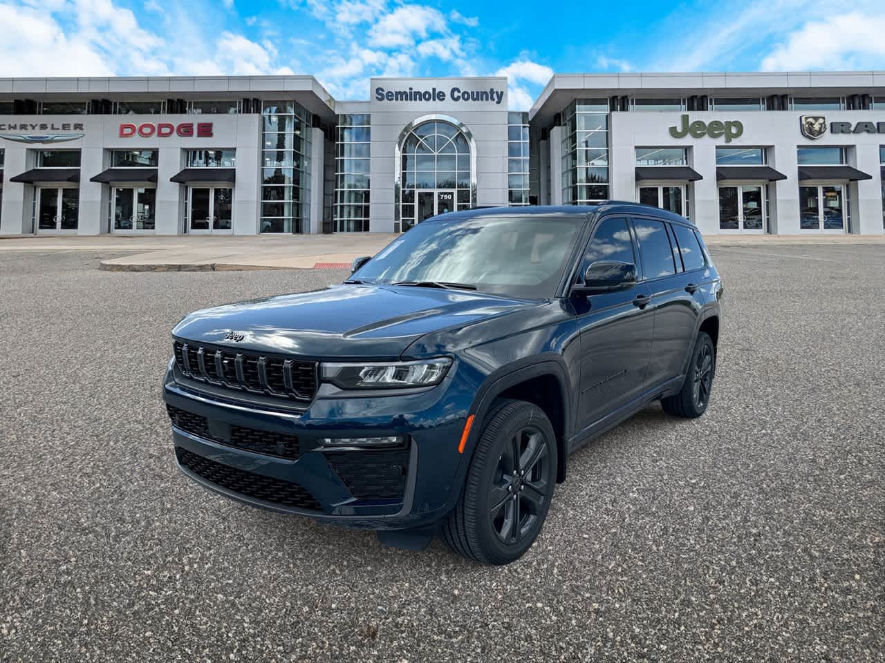Jeep Grand Cherokee 2027 GRAND CHEROKEE L LIMITED RESERVE 4X4