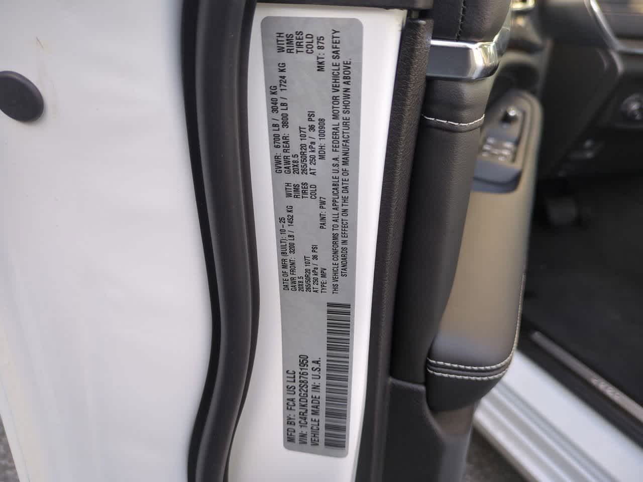 2025 Jeep Grand Cherokee GRAND CHEROKEE L OVERLAND 4X4