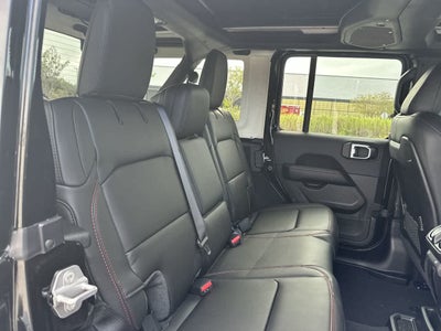 Jeep Wrangler 2027 WRANGLER DE 4 PUERTAS RUBICON X
