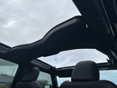 Jeep Wrangler 2027 WRANGLER DE 4 PUERTAS RUBICON X