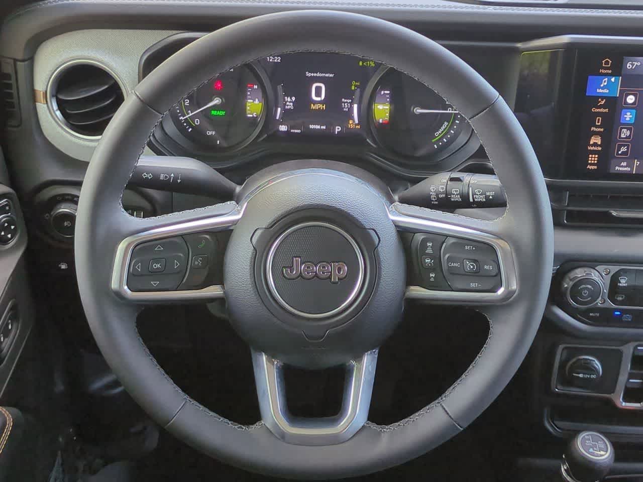 Jeep Wrangler 4xe Sahara 4xe 2025