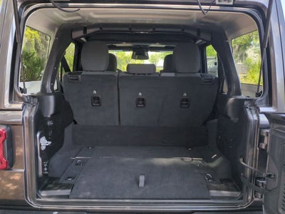 Jeep Wrangler 4xe Sahara 4xe 2025